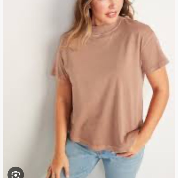 Old Navy Garment Dyed Mock-Neck Easy T-Shirt in Elmwood (taupe/mauve/tan) - Picture 2 of 8